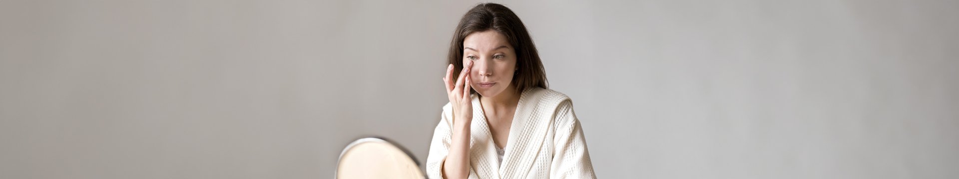 Hogyan küzdjünk hatékonyan a szem körüli és a szemöldök közötti ráncok ellen? - header