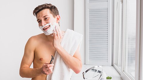 Hogyan nyugtassuk meg az irritált arcbőrt borotválkozás után?