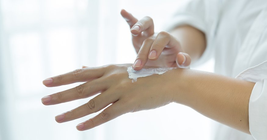 Mi segít atópiás ekcéma esetén? – Útmutató az érzékeny bőr ápolásához - header