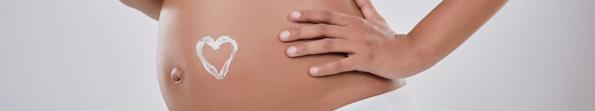 Striák a terhesség alatt és a szülés után: Hogyan lehet megelőzni és enyhíteni a megjelenésükön? - Header