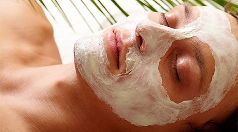 Hogyan hozzuk ki a legtöbbet az arcbőr hámlasztásából?