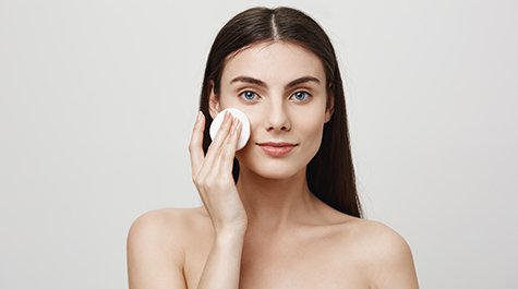 Hogyan kezeljük a zsíros bőrt? Van rá megoldás!